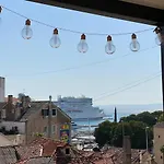 Dome Daire Split